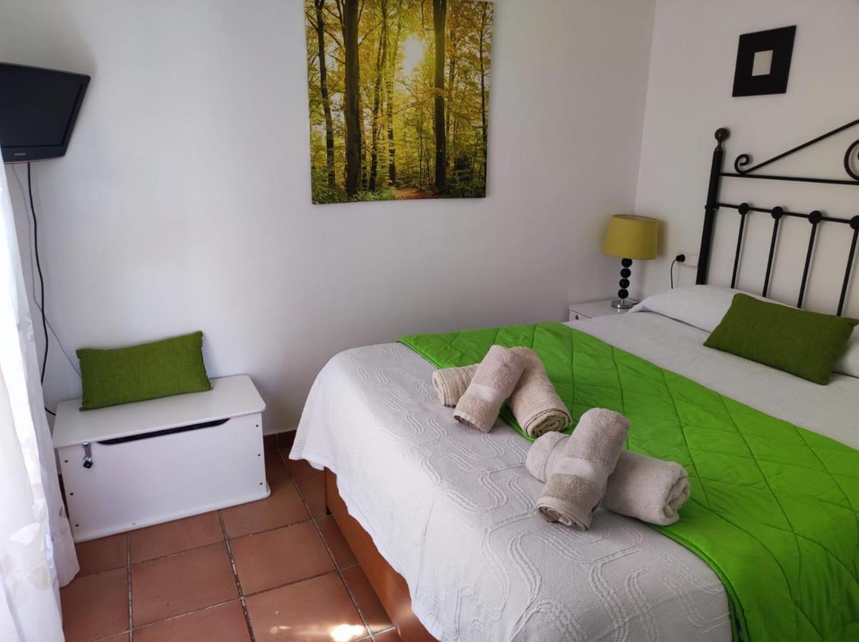 Апартаменты Bonito Apartamento En Alcaidesa Con Piscina Экстерьер фото