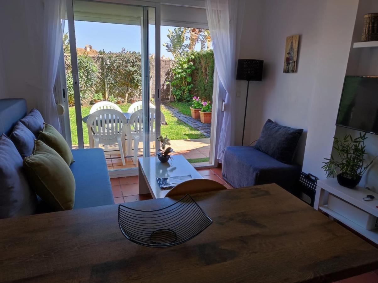 Апартаменты Bonito Apartamento En Alcaidesa Con Piscina Экстерьер фото