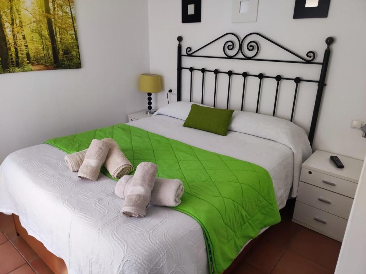 Апартаменты Bonito Apartamento En Alcaidesa Con Piscina Экстерьер фото